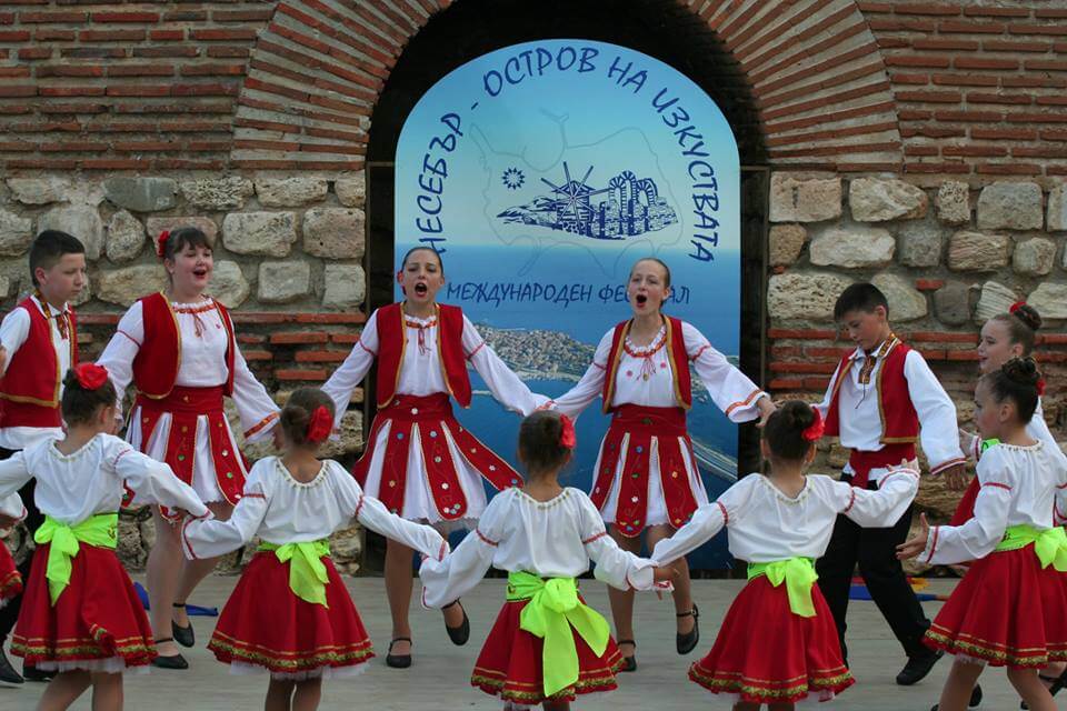 nesebar ostrov iskusstva