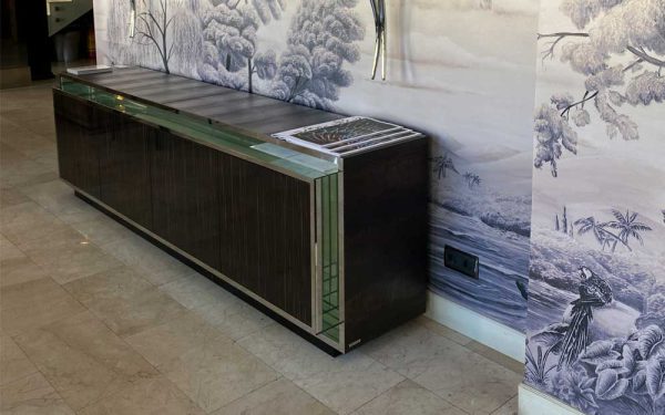 Трапезарен шкаф Rawdon Visionnaire