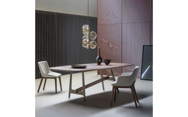 Италиански трапезарен стол ARTIKA WOOD от италианския производител BONALDO