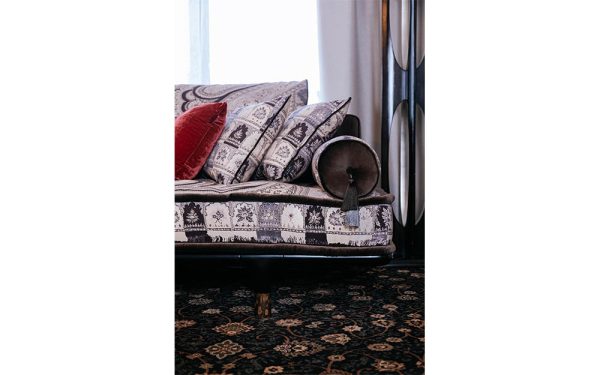 Италиански диван WOODSTOCK MOUNTAIN ETRO Home Interiors