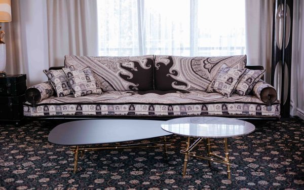 Италиански диван WOODSTOCK MOUNTAIN ETRO Home Interiors