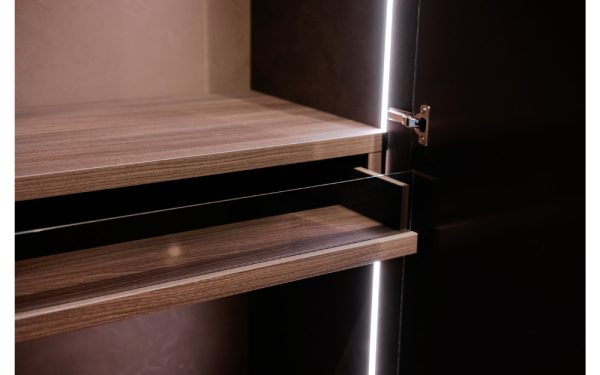Италиански Гардероб VITRIA