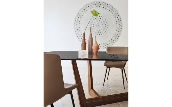 Трапезарна маса ART WOOD от италианския производител BONALDO