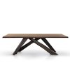 Трапезарна маса BIG TABLE от италианския производител BONALDO