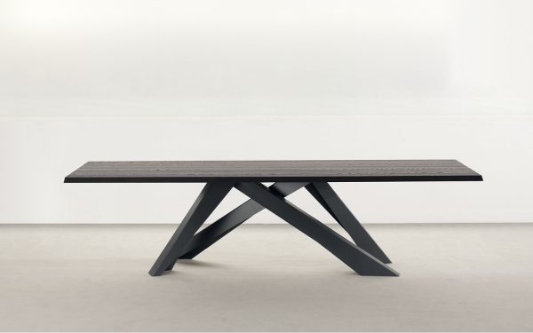 Трапезарна маса BIG TABLE от италианския производител BONALDO