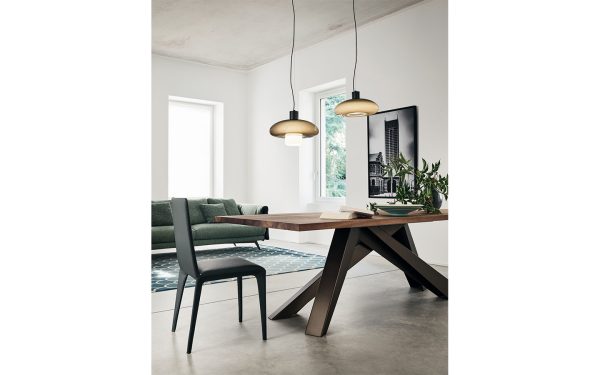 Трапезарна маса BIG TABLE от италианския производител BONALDO