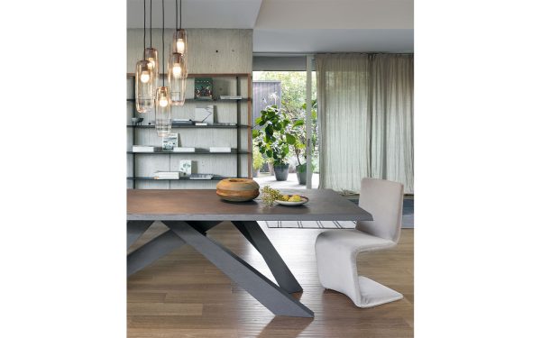 Трапезарна маса BIG TABLE от италианския производител BONALDO