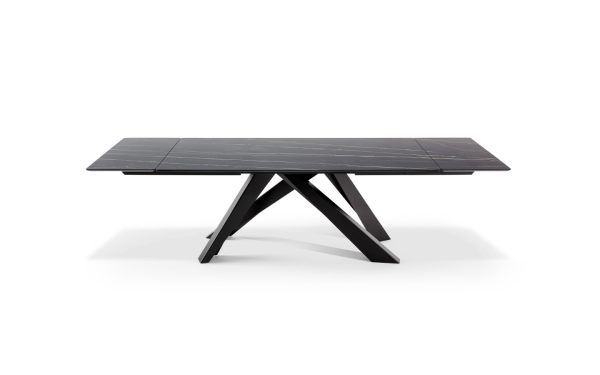 Разтегателна маса BIG TABLE от италианския производител BONALDO