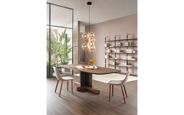 Трапезарна маса CROSS TABLE от италианския производител BONALDO