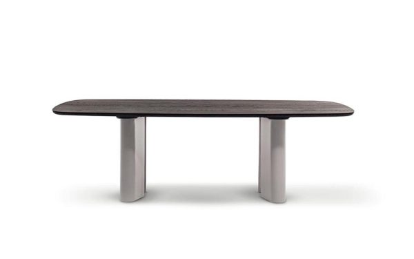 Трапезарна маса GEOMETRIC TABLE от италианския производител BONALDO