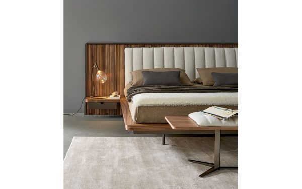 Спалня NELSON BED от италианския производител BONALDO