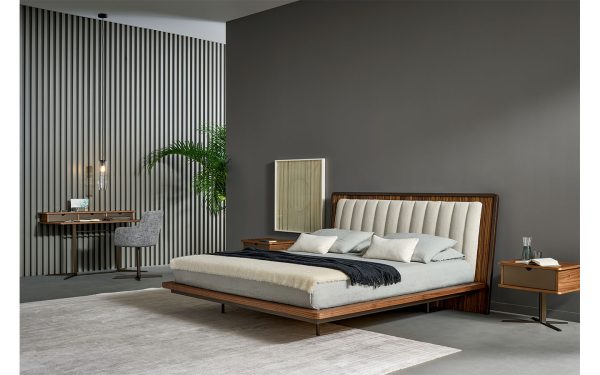 Спалня NELSON BED от италианския производител BONALDO