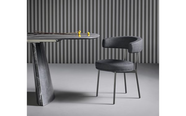 Италиански трапезарен стол NEUILLY от италианския производител BONALDO