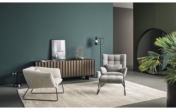 Италианско кресло NIKOS от италианския производител BONALDO