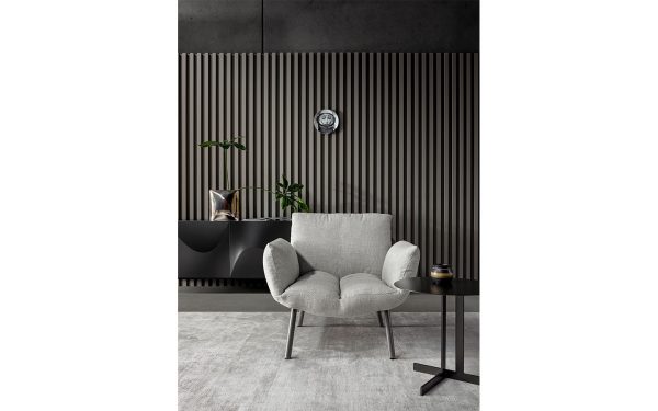 Италианско кресло PIL ARMCHAIR от италианския производител BONALDO