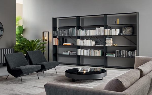 Италианско кресло SLEEK от италианския производител BONALDO