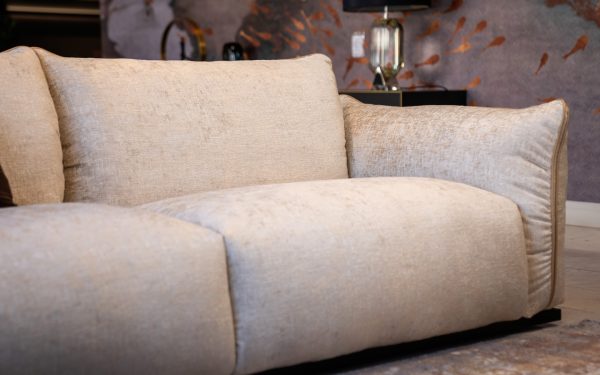 Диван Clapton от бранда Gianfranco Ferrè Home