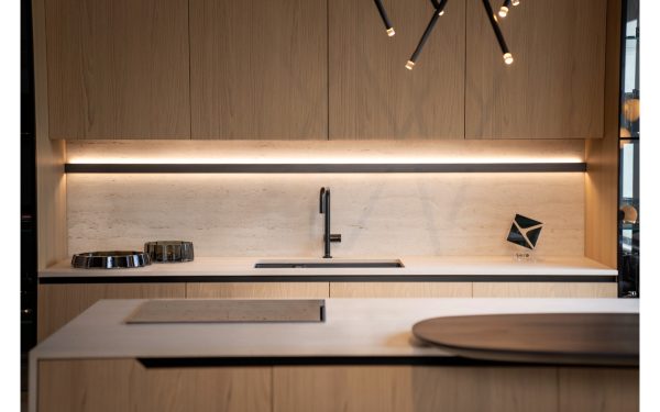 Кухня PURE GLAM от италианския производител ASTER Cucine