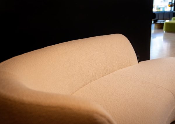 Италиански диван Bold от Prianera