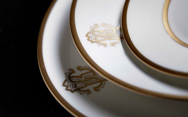 СЕРВИЗ SILK GOLD, СЕТ ОТ 41 ЧАСТИ Roberto Cavalli Home Luxury Tableware - Stolbg.com