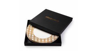 Чиния 27,5 см Monogram Gold Roberto Cavalli Home Luxury Tableware - 1 - Stolbg.com