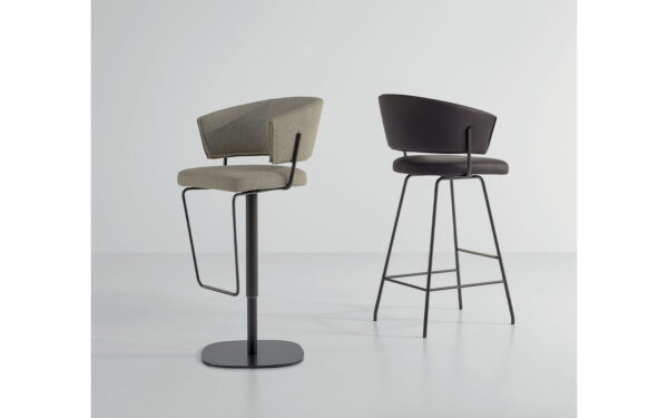 Бар стол BAHIA TOO SWIVEL BASE Bonaldo - 2 - Stolbg.com