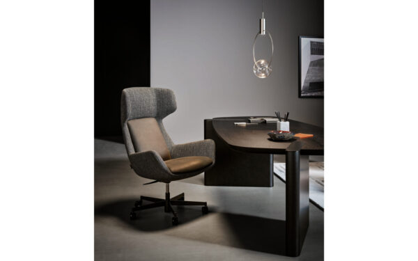 Офис стол NEWTON Bonaldo - 3 - Stolbg.com